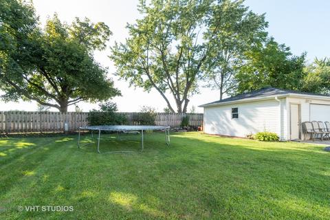 1210 Foxcroft Dr, Aurora, IL 60506 photo 15