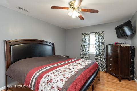 1210 Foxcroft Dr, Aurora, IL 60506 photo 11