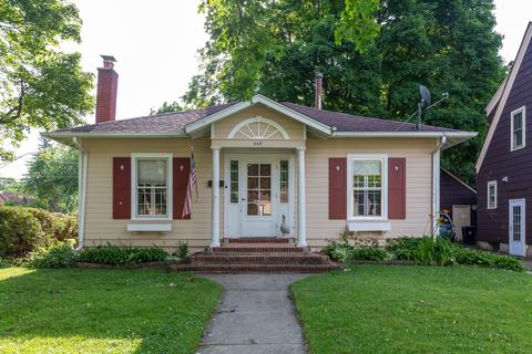 345 Hamilton Ave, Elgin, IL 60123 photo 1