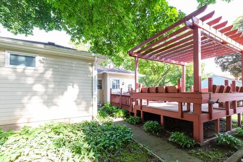 345 Hamilton Ave, Elgin, IL 60123 photo 10