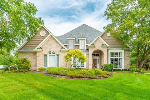 1014 Hudson Ct, Bartlett, IL 60103 photo 1