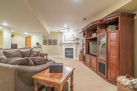 1014 Hudson Ct, Bartlett, IL 60103 photo 26