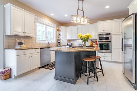 1014 Hudson Ct, Bartlett, IL 60103 photo 9
