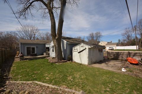1303 S Naperville Rd, Wheaton, IL 60189 photo 4