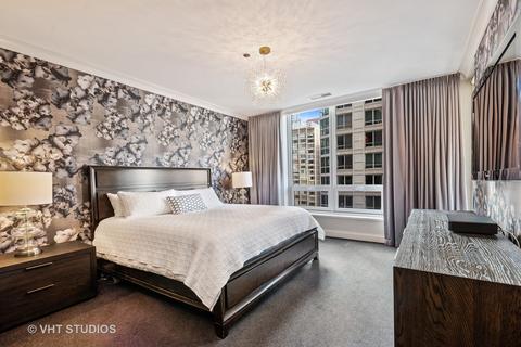 10 E Delaware Pl #14D, Chicago, IL 60611 photo 17