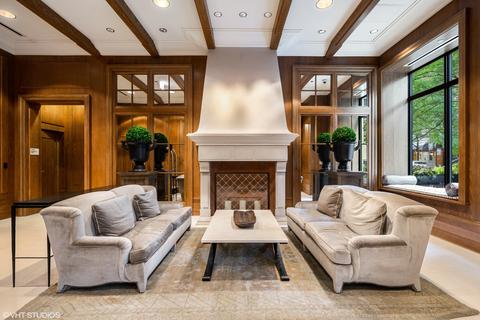 10 E Delaware Pl #14D, Chicago, IL 60611 photo 3