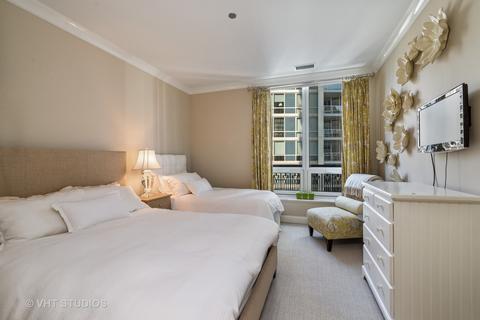 10 E Delaware Pl #14D, Chicago, IL 60611 photo 24