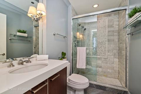 10 E Delaware Pl #14D, Chicago, IL 60611 photo 26