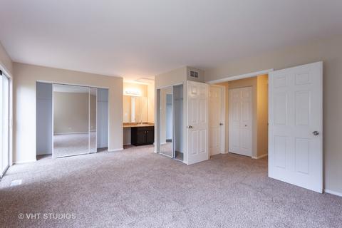 2930 Pine Tree Ct, Aurora, IL 60502 photo 8