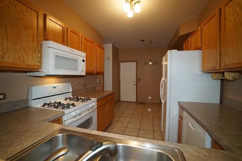 826 County Line Rd, Aurora, IL 60502 photo 11