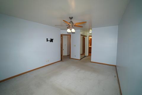 826 County Line Rd, Aurora, IL 60502 photo 16