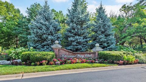 27 Old Mill Ct, Burr Ridge, IL 60527 photo 2