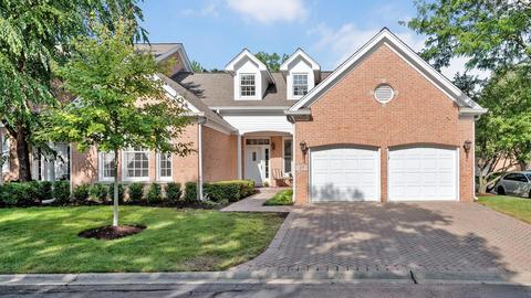 27 Old Mill Ct, Burr Ridge, IL 60527 photo 1