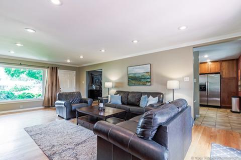 1323 S Sumner St, Wheaton, IL 60189 photo 10