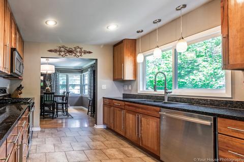 1323 S Sumner St, Wheaton, IL 60189 photo 6