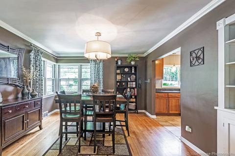 1323 S Sumner St, Wheaton, IL 60189 photo 8