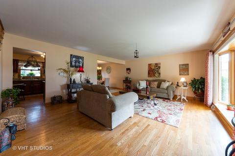 1493 Webster Ln, Des Plaines, IL 60018 photo 2