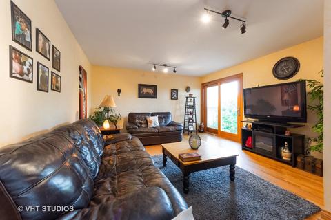 1493 Webster Ln, Des Plaines, IL 60018 photo 8