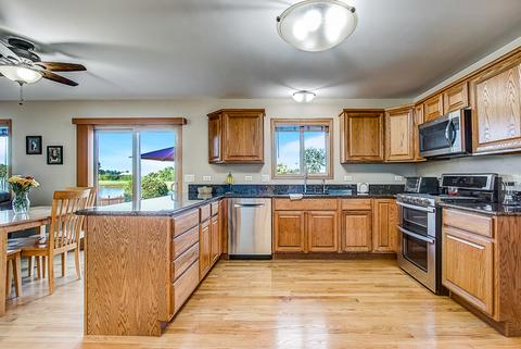 721 Casey Dr, Minooka, IL 60447 photo 7