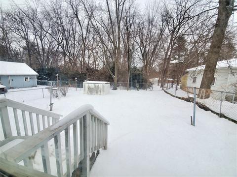 39 N Sunset Ave, Freeport, IL 61032 photo 11