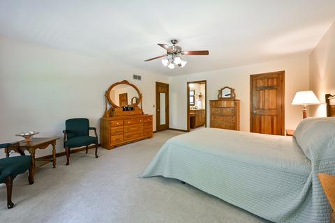 2035 Cromwell Dr, Wheaton, IL 60189 photo 18