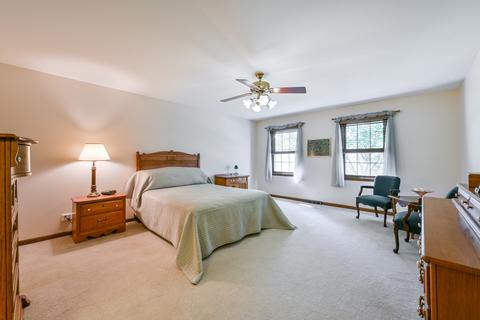 2035 Cromwell Dr, Wheaton, IL 60189 photo 17