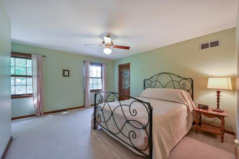 2035 Cromwell Dr, Wheaton, IL 60189 photo 22
