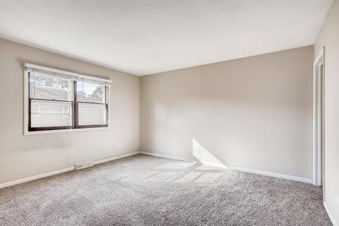 34 Greenridge Rd, Elgin, IL 60120 photo 8
