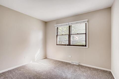 34 Greenridge Rd, Elgin, IL 60120 photo 11