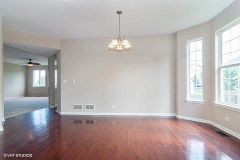 804 Christopher St, Plano, IL 60545 photo 6