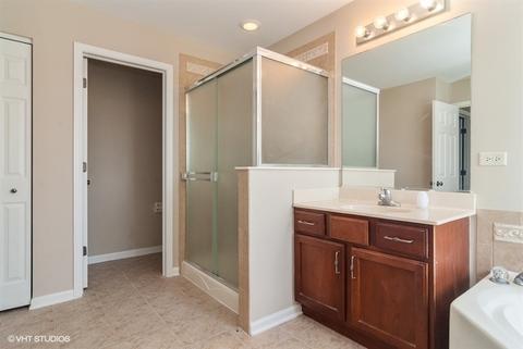 804 Christopher St, Plano, IL 60545 photo 15