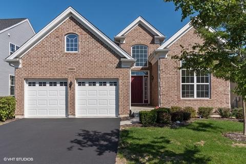 3905 Eagle Ridge Dr, Elgin, IL 60124 photo 1