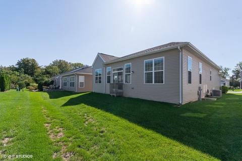 3905 Eagle Ridge Dr, Elgin, IL 60124 photo 15