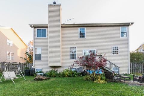 257 Fallbrook Ct, East Dundee, IL 60118 photo 10