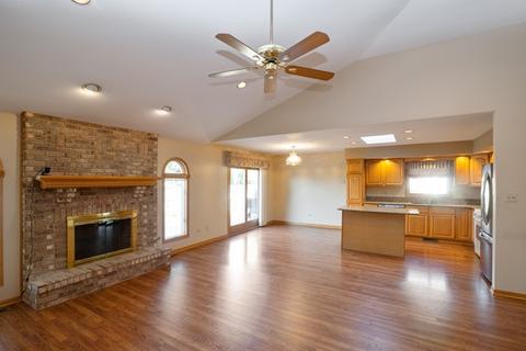 3710 193rd Pl, Lansing, IL 60438 photo 4
