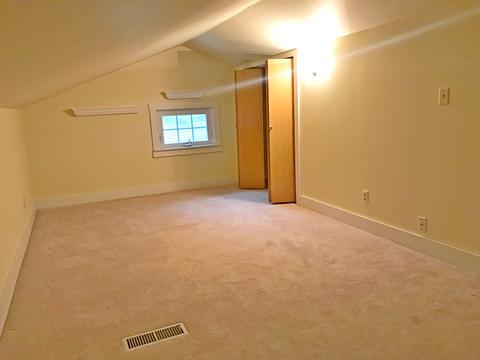 515 E Fellows St, Dixon, IL 61021 photo 10