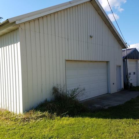 205 N Main St, Leaf River, IL 61047 photo 6