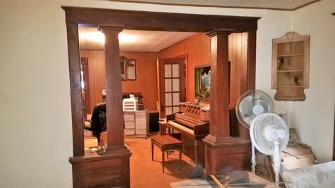 205 N Main St, Leaf River, IL 61047 photo 7
