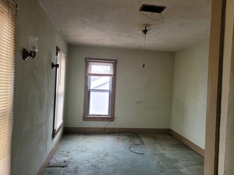 205 N Main St, Leaf River, IL 61047 photo 17