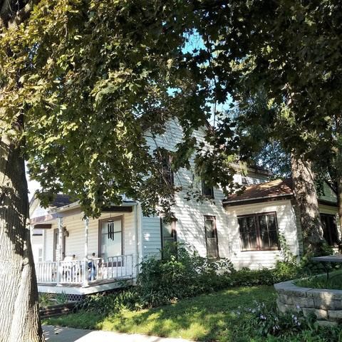 205 N Main St, Leaf River, IL 61047 photo 1
