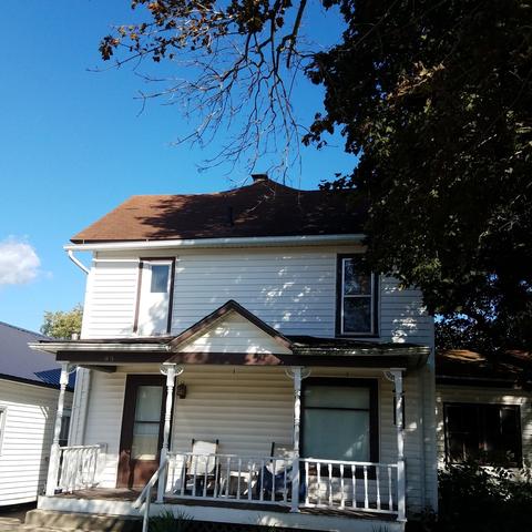 205 N Main St, Leaf River, IL 61047 photo 2