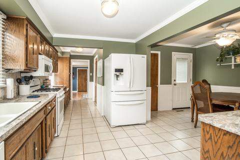 15054 Springfield Ave, Midlothian, IL 60445 photo 10