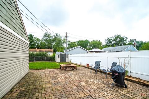 15054 Springfield Ave, Midlothian, IL 60445 photo 23