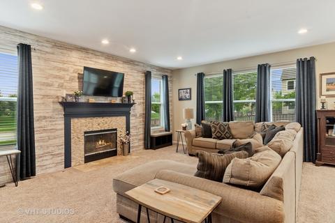 405 Comstock Dr, Elgin, IL 60124 photo 11