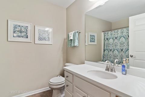 405 Comstock Dr, Elgin, IL 60124 photo 23