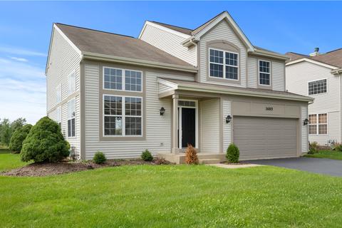 1685 Montclair Dr, Elgin, IL 60123 photo 1