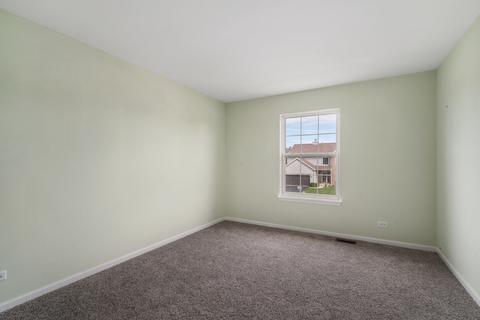 1685 Montclair Dr, Elgin, IL 60123 photo 15
