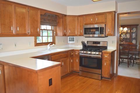 2575 Miller Rd, Geneva, IL 60134 photo 3