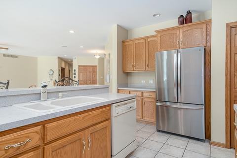23762 Douglas Dr, Plainfield, IL 60585 photo 11
