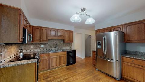 628 Gaslight Dr, Algonquin, IL 60102 photo 11